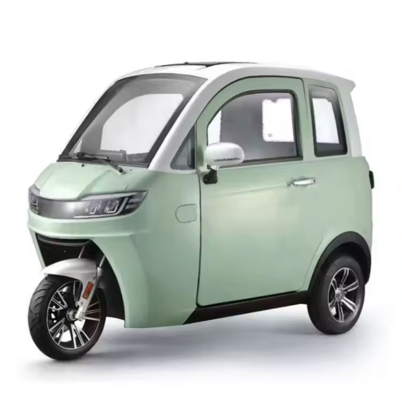 Enclosed Three Wheel Motorcycle